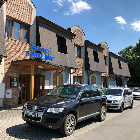 Hotel Trilobit Veseli nad Luznici Exterior photo
